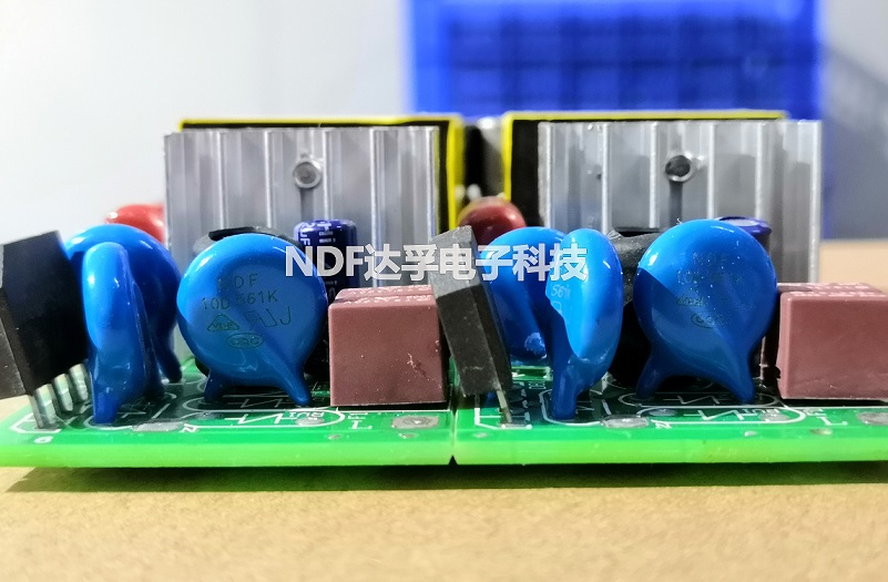 壓敏電阻是如何抑制浪涌的？