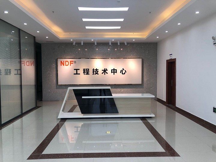 什么是薄膜電容,它與陶瓷電容的區(qū)別在哪里？